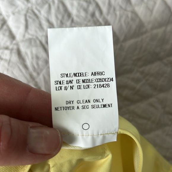 ||NWT|| THEORY•Aifric Sun Ray•Wool Stretch Canvas Shorts• Size 4 - Picture 7 of 9